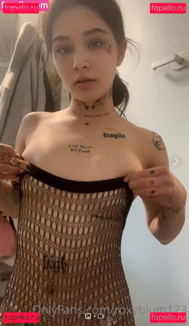 roxyblum123 Onlyfans Photo Gallery 