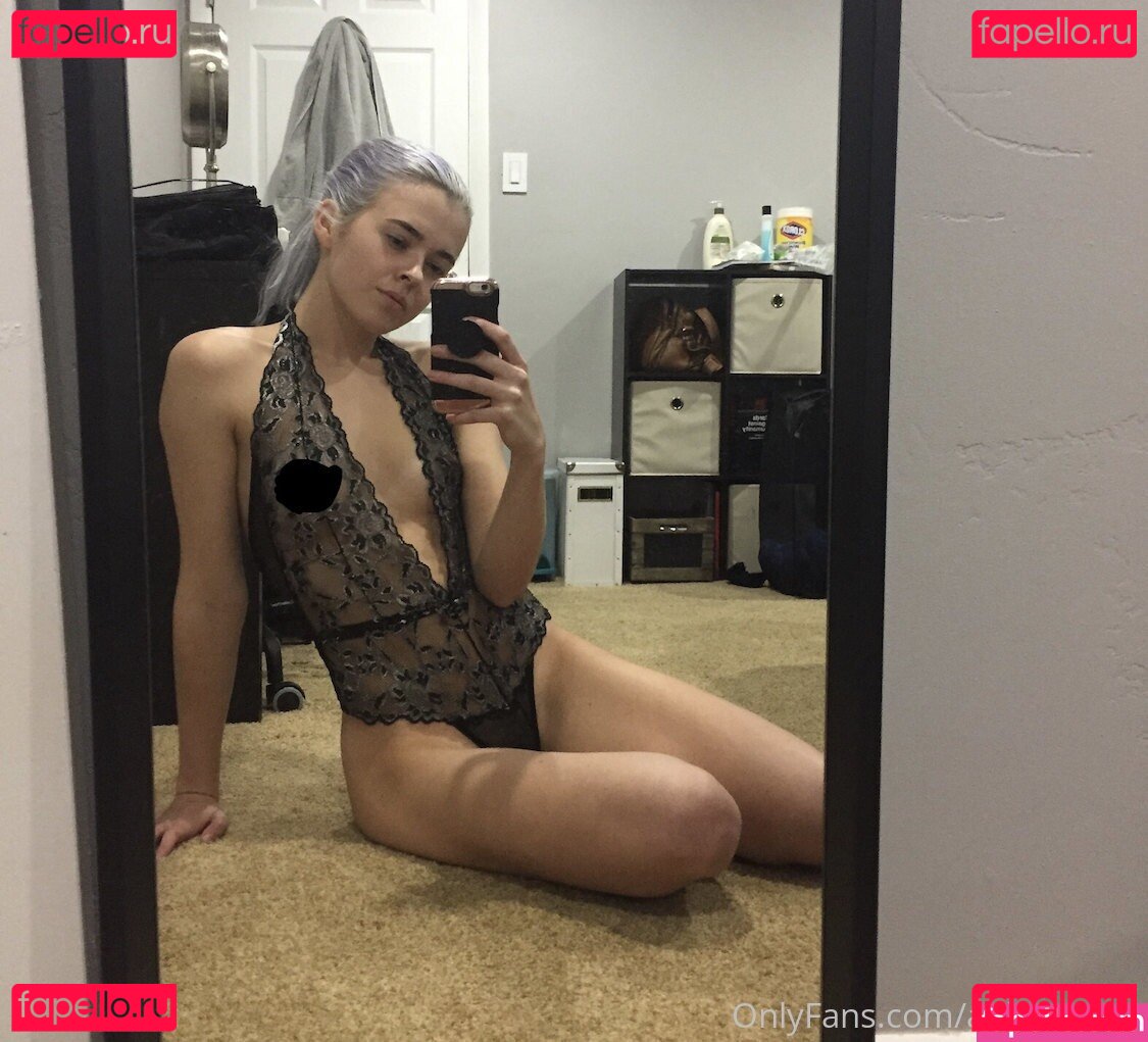 Aubsession Nude Onlyfans Photo 31