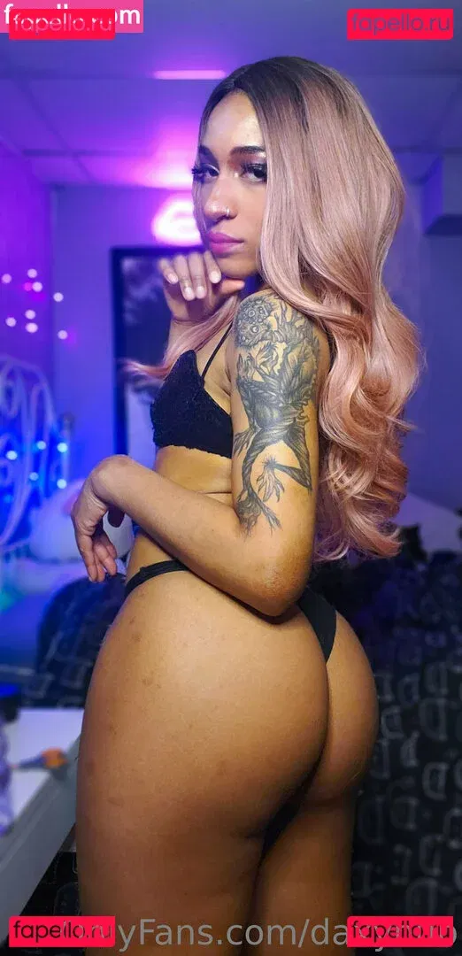 daxyhub Onlyfans Photo Gallery 