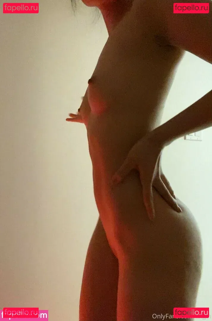 Kitty Gin Onlyfans Photo Gallery 