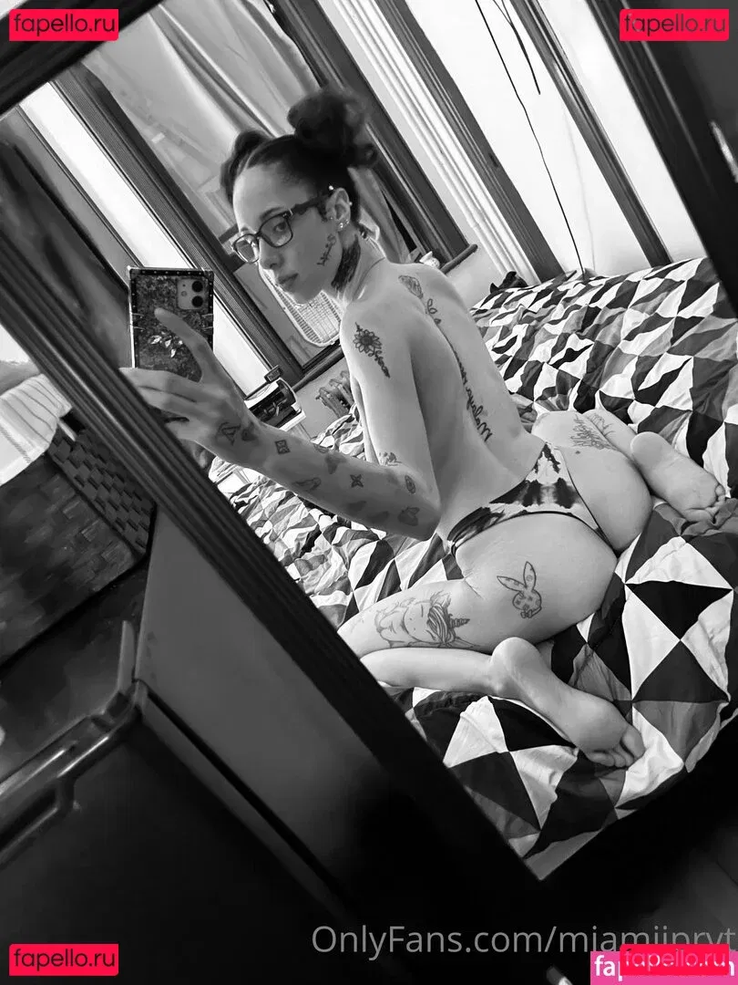 miamiiprvt Onlyfans Photo Gallery 