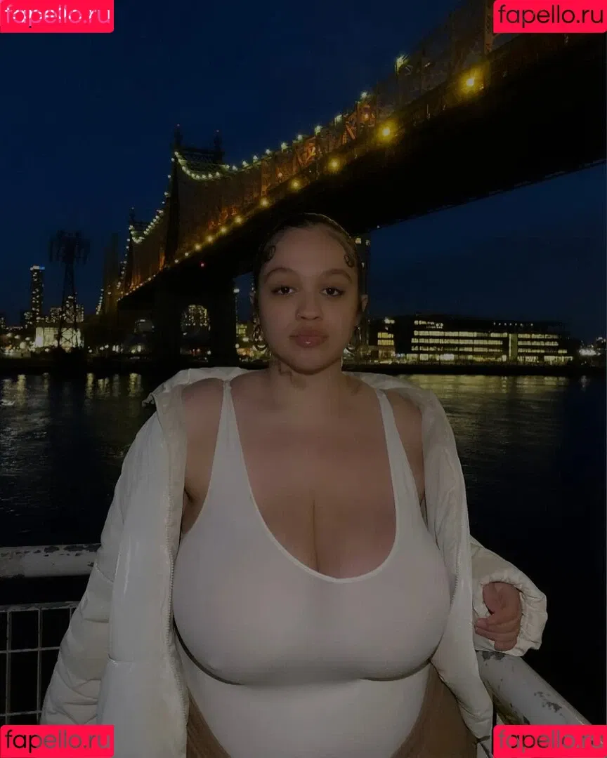 sincerelyitsjulie Onlyfans Photo Gallery 
