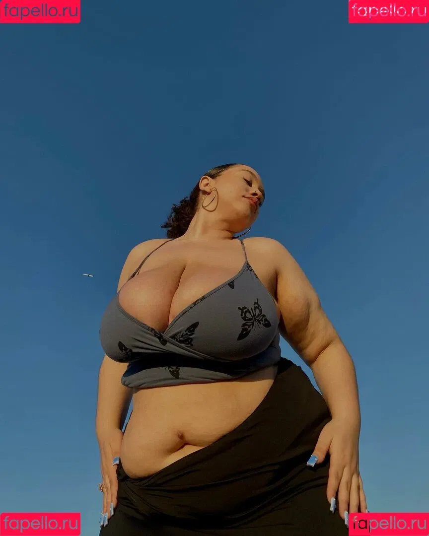 sincerelyitsjulie Onlyfans Photo Gallery 