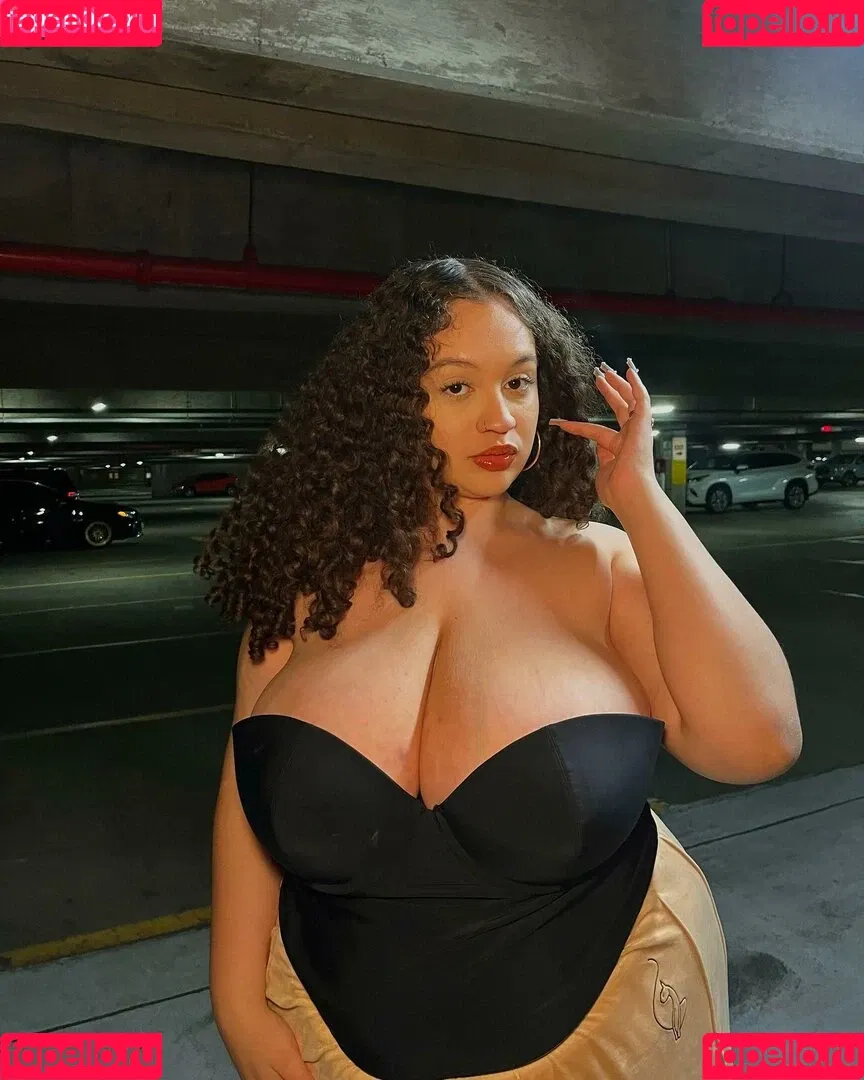 sincerelyitsjulie Onlyfans Photo Gallery 
