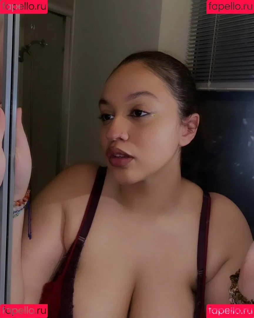sincerelyitsjulie Onlyfans Photo Gallery 