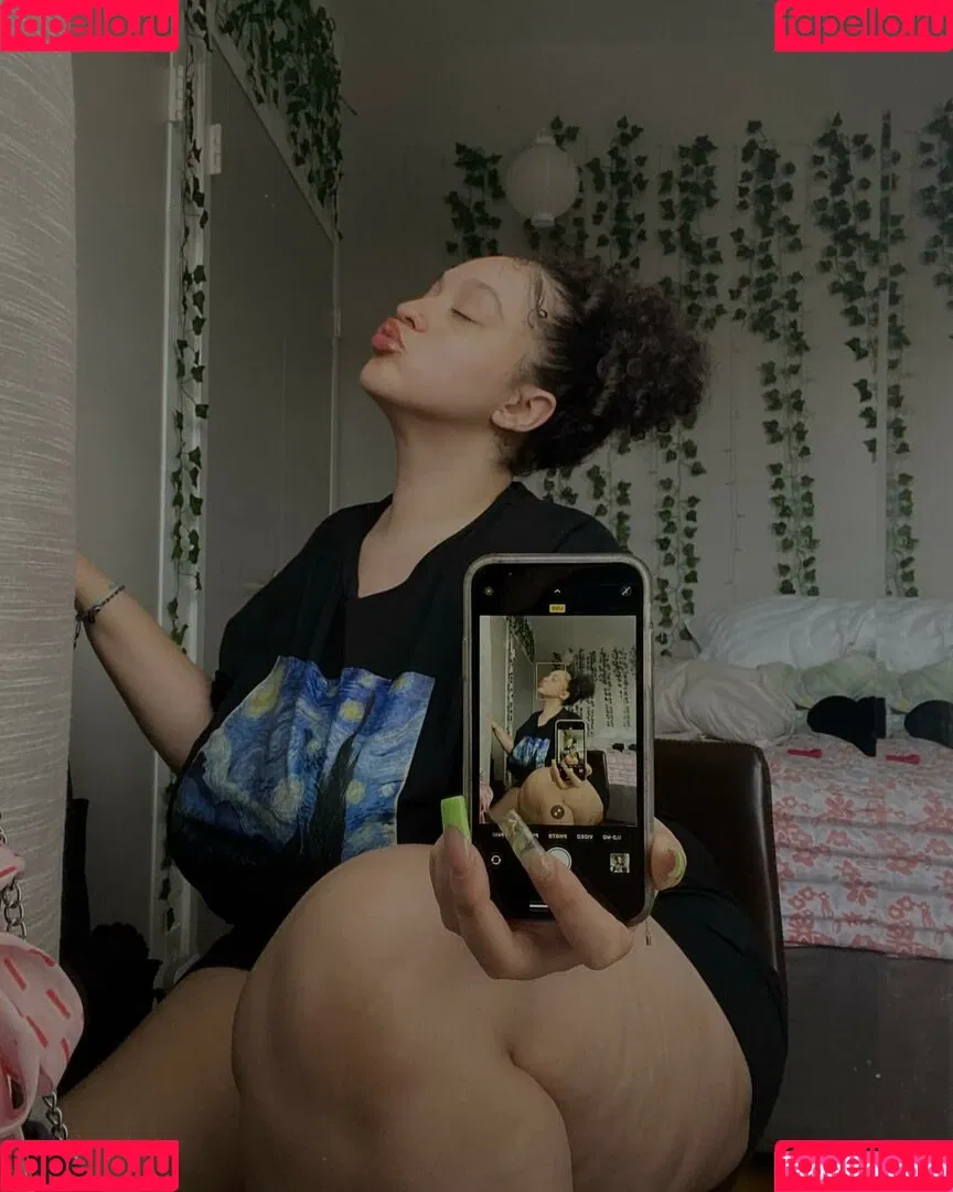 sincerelyitsjulie Onlyfans Photo Gallery 
