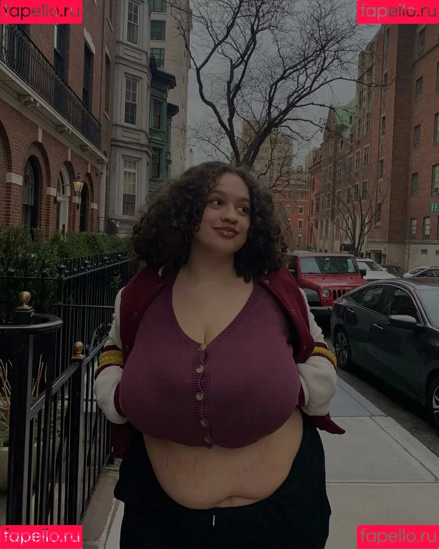 sincerelyitsjulie Onlyfans Photo Gallery 