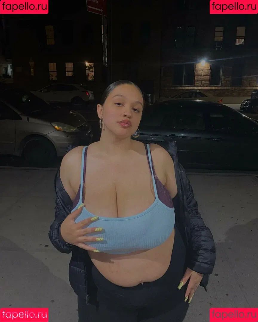 sincerelyitsjulie Onlyfans Photo Gallery 
