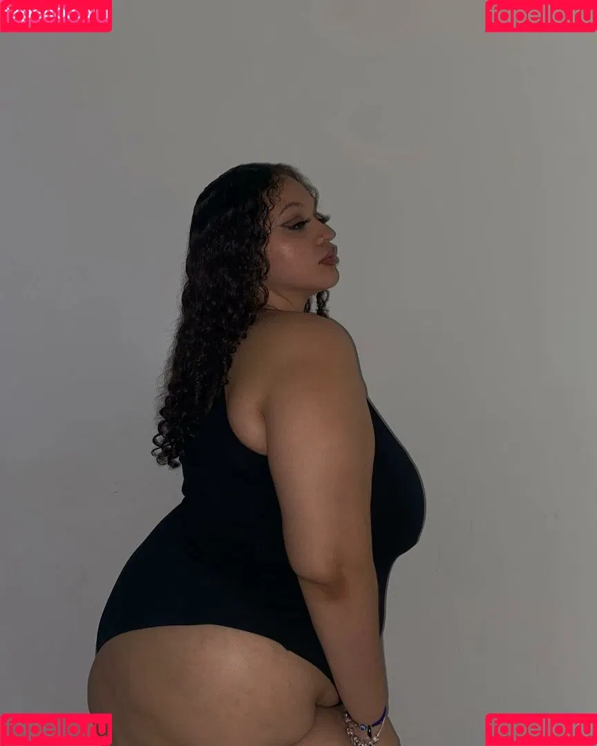 sincerelyitsjulie Onlyfans Photo Gallery 