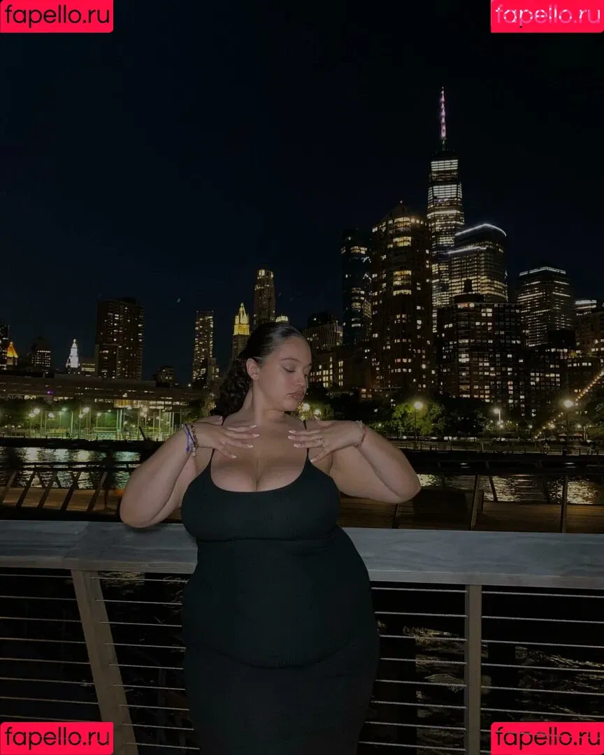 sincerelyitsjulie Onlyfans Photo Gallery 