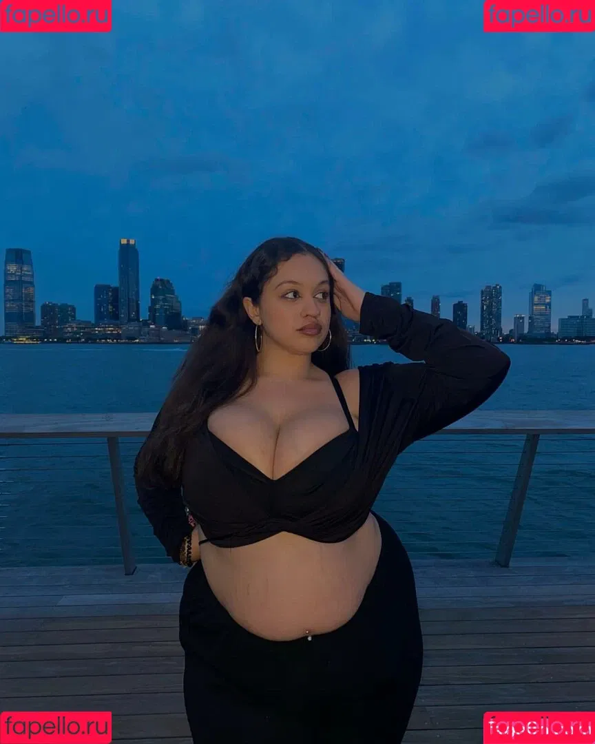 sincerelyitsjulie Onlyfans Photo Gallery 