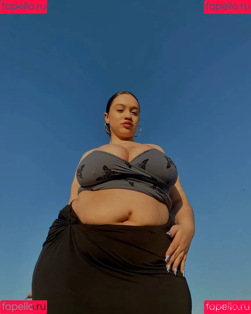 sincerelyitsjulie Onlyfans Photo Gallery 