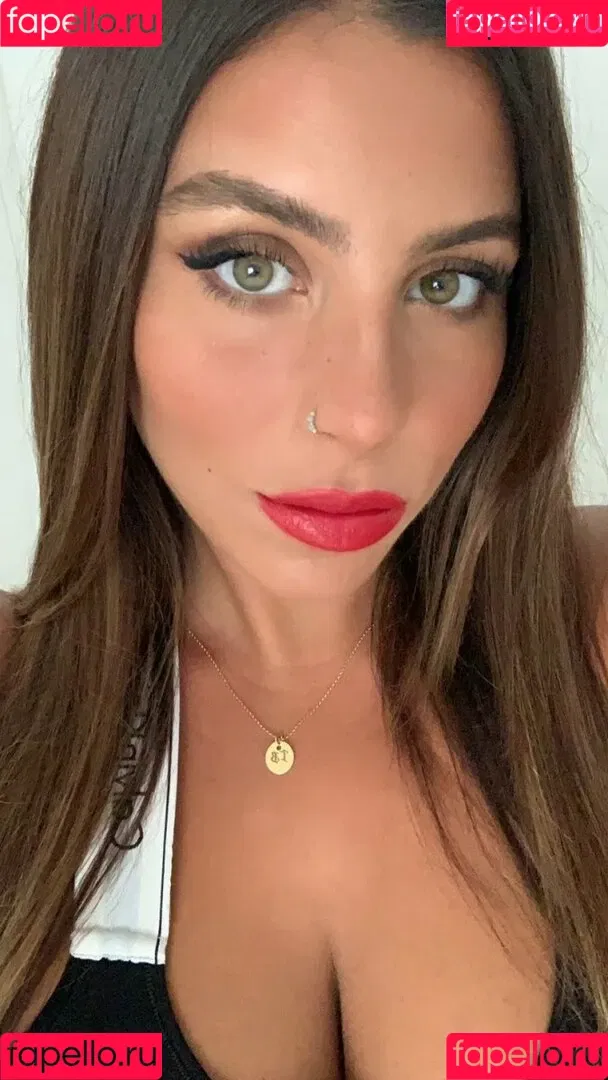 Tami Bar Onlyfans Photo Gallery 