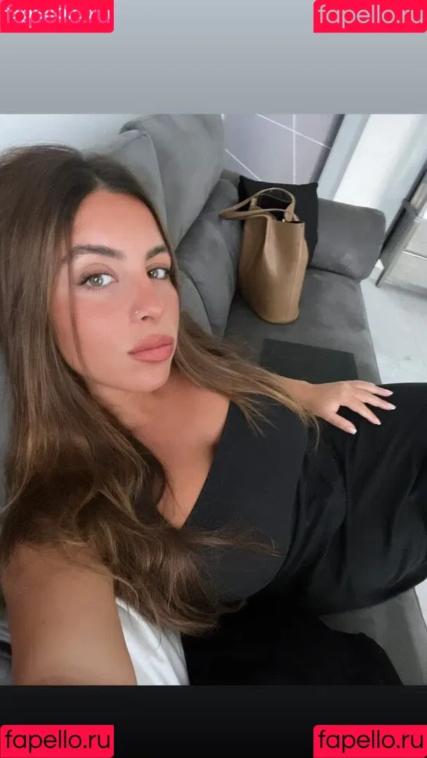 Tami Bar Onlyfans Photo Gallery 