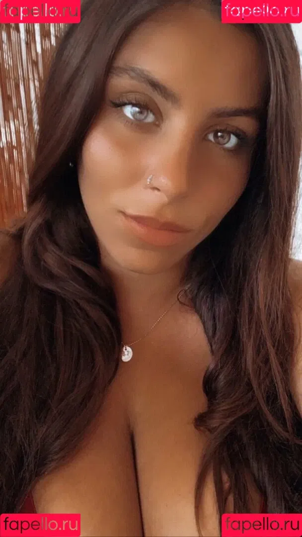 Tami Bar Onlyfans Photo Gallery 
