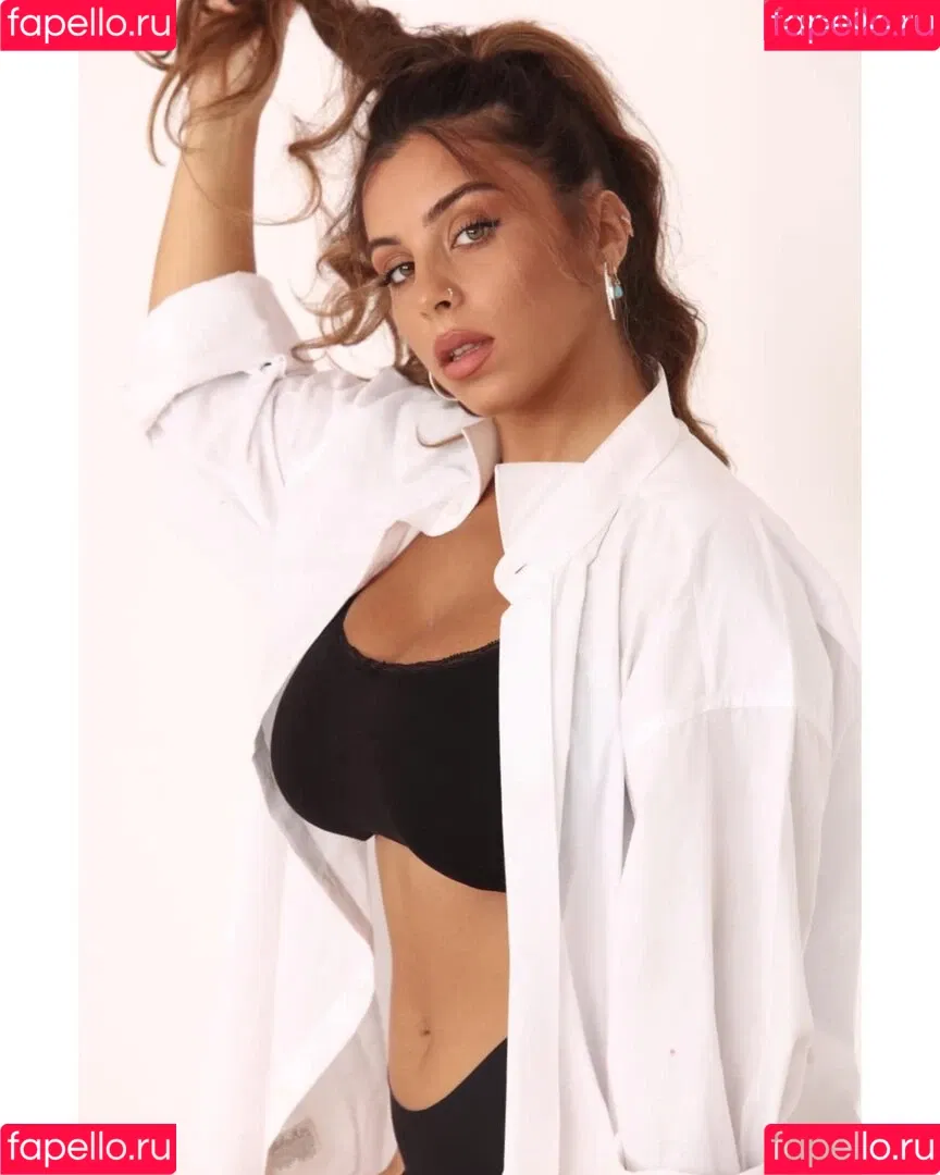 Tami Bar Onlyfans Photo Gallery 