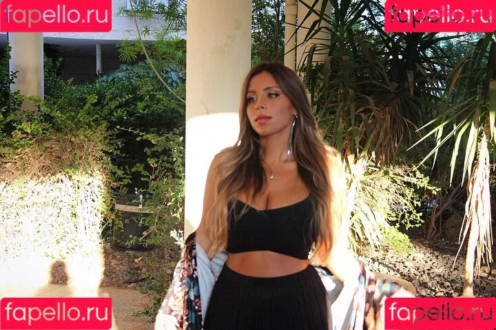 Tami Bar Onlyfans Photo Gallery 