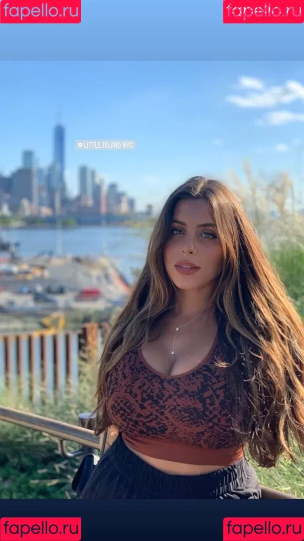 Tami Bar Onlyfans Photo Gallery 