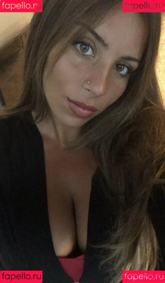 Tami Bar Onlyfans Photo Gallery 