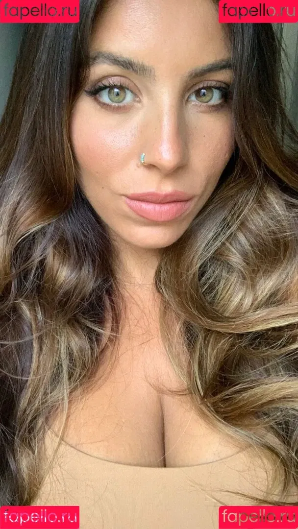 Tami Bar Onlyfans Photo Gallery 