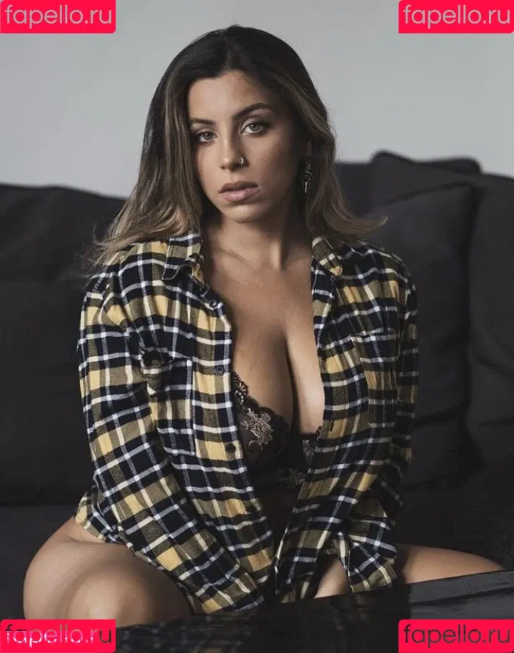 Tami Bar Onlyfans Photo Gallery 