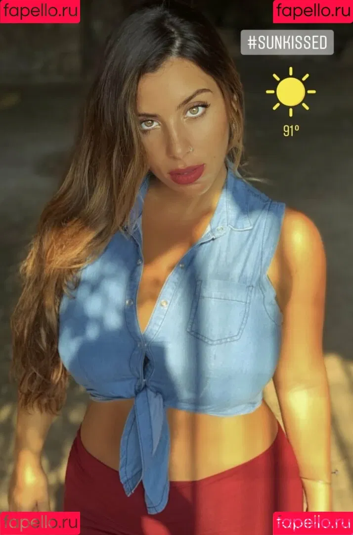 Tami Bar Onlyfans Photo Gallery 