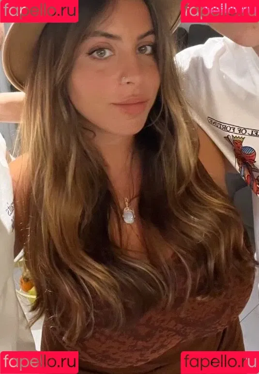Tami Bar Onlyfans Photo Gallery 