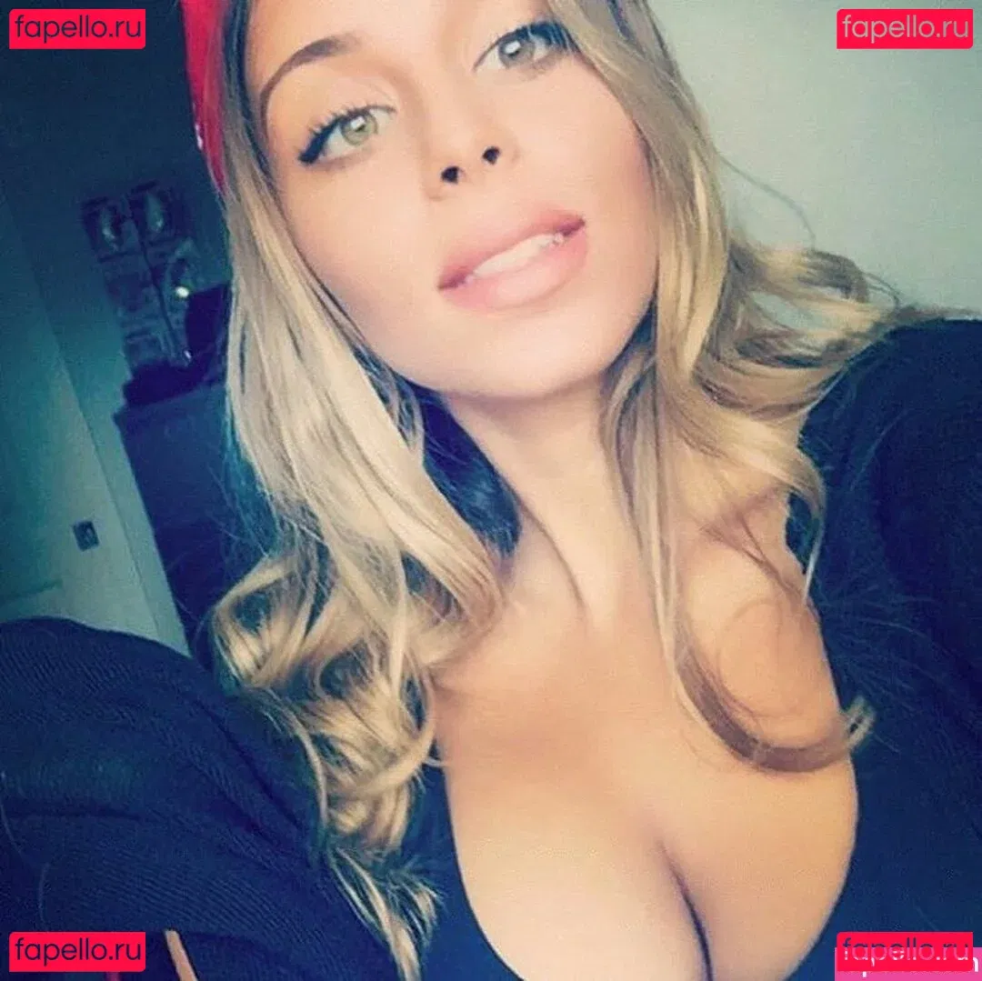 Tami Bar Onlyfans Photo Gallery 