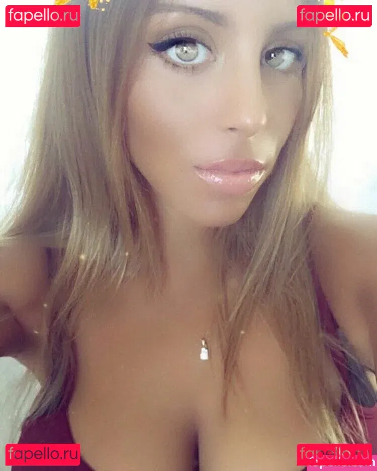 Tami Bar Onlyfans Photo Gallery 