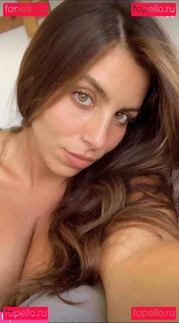 Tami Bar Onlyfans Photo Gallery 