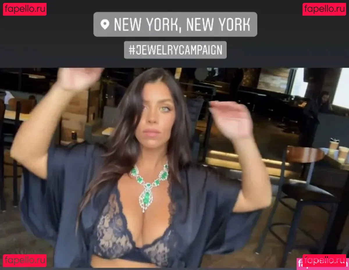 Tami Bar Onlyfans Photo Gallery 