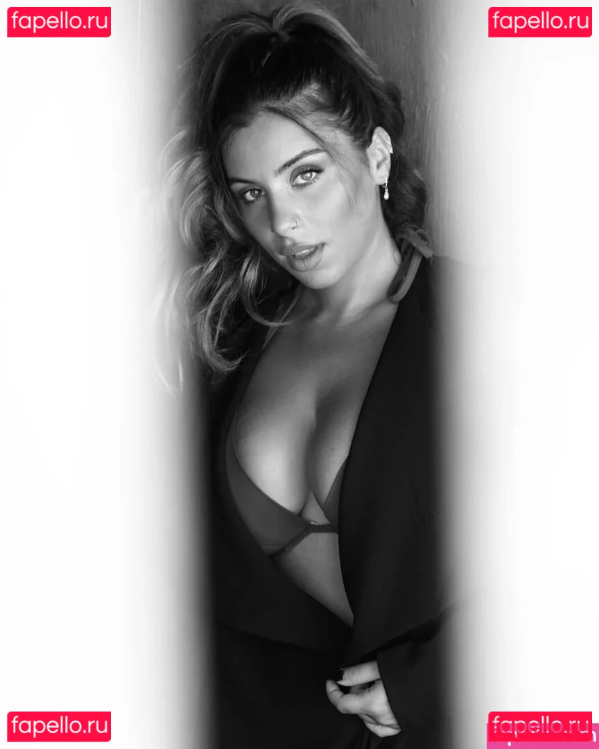 Tami Bar Onlyfans Photo Gallery 