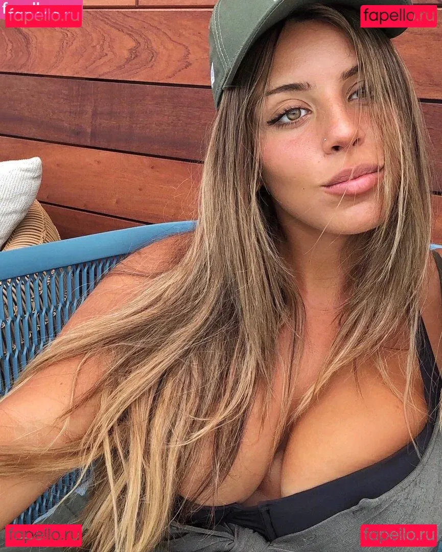 Tami Bar Onlyfans Photo Gallery 