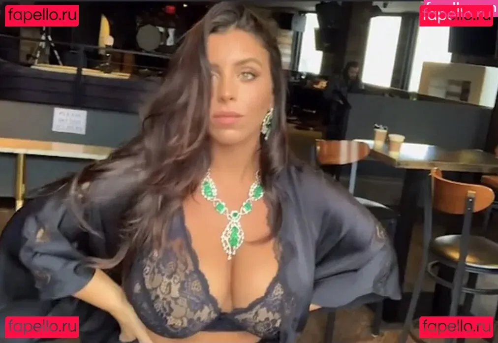 Tami Bar Onlyfans Photo Gallery 