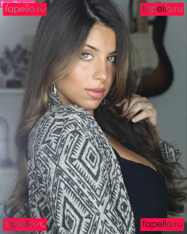 Tami Bar Onlyfans Photo Gallery 