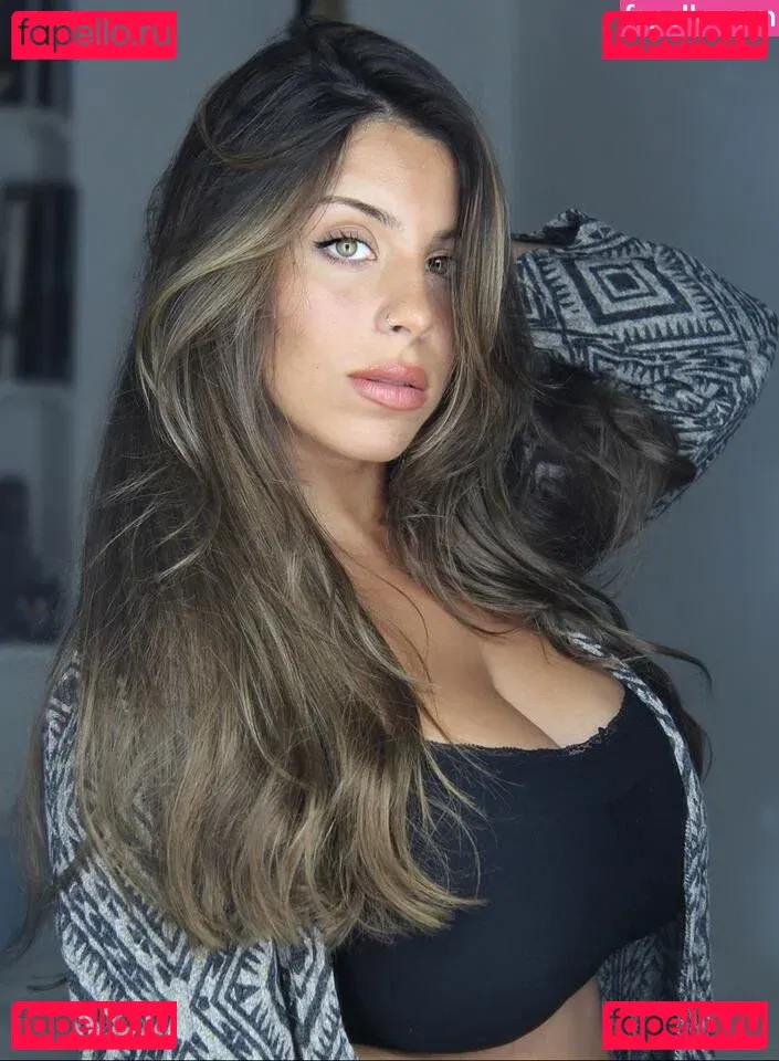 Tami Bar Onlyfans Photo Gallery 