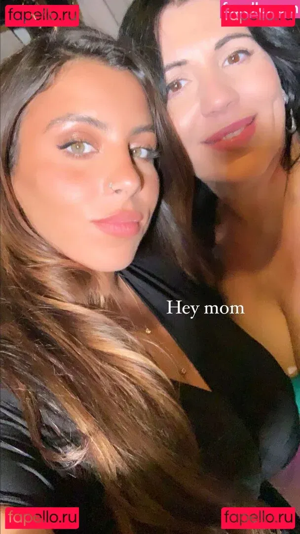 Tami Bar Onlyfans Photo Gallery 