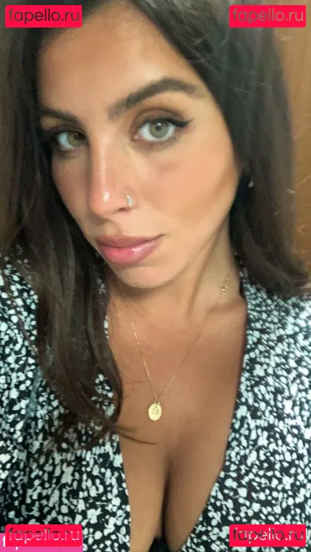 Tami Bar Onlyfans Photo Gallery 