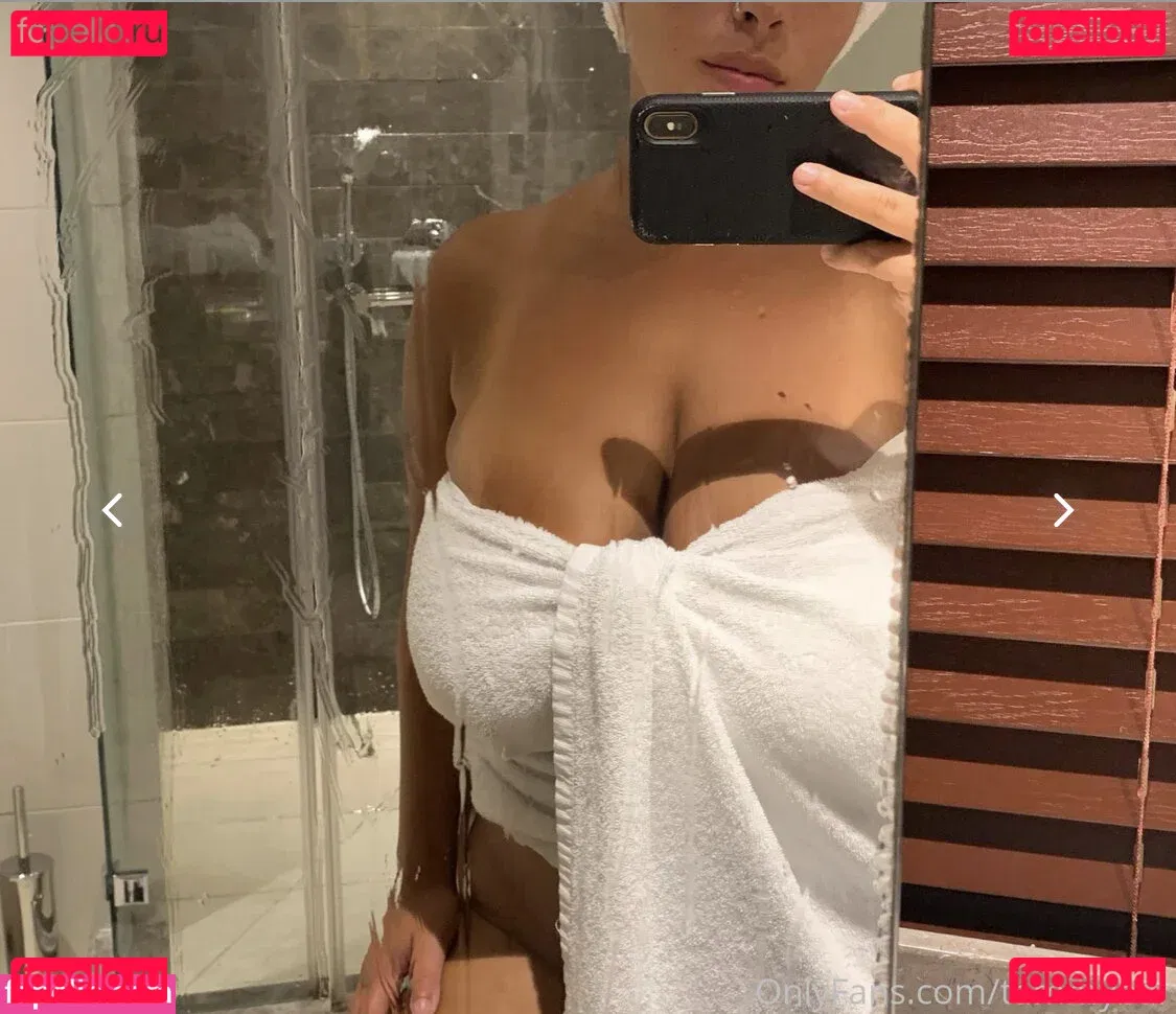 Tami Bar Onlyfans Photo Gallery 