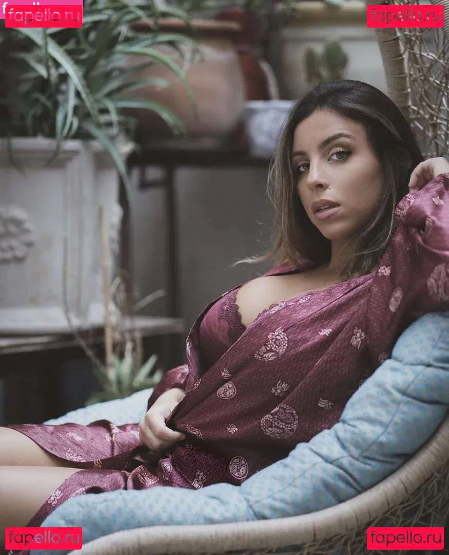 Tami Bar Onlyfans Photo Gallery 