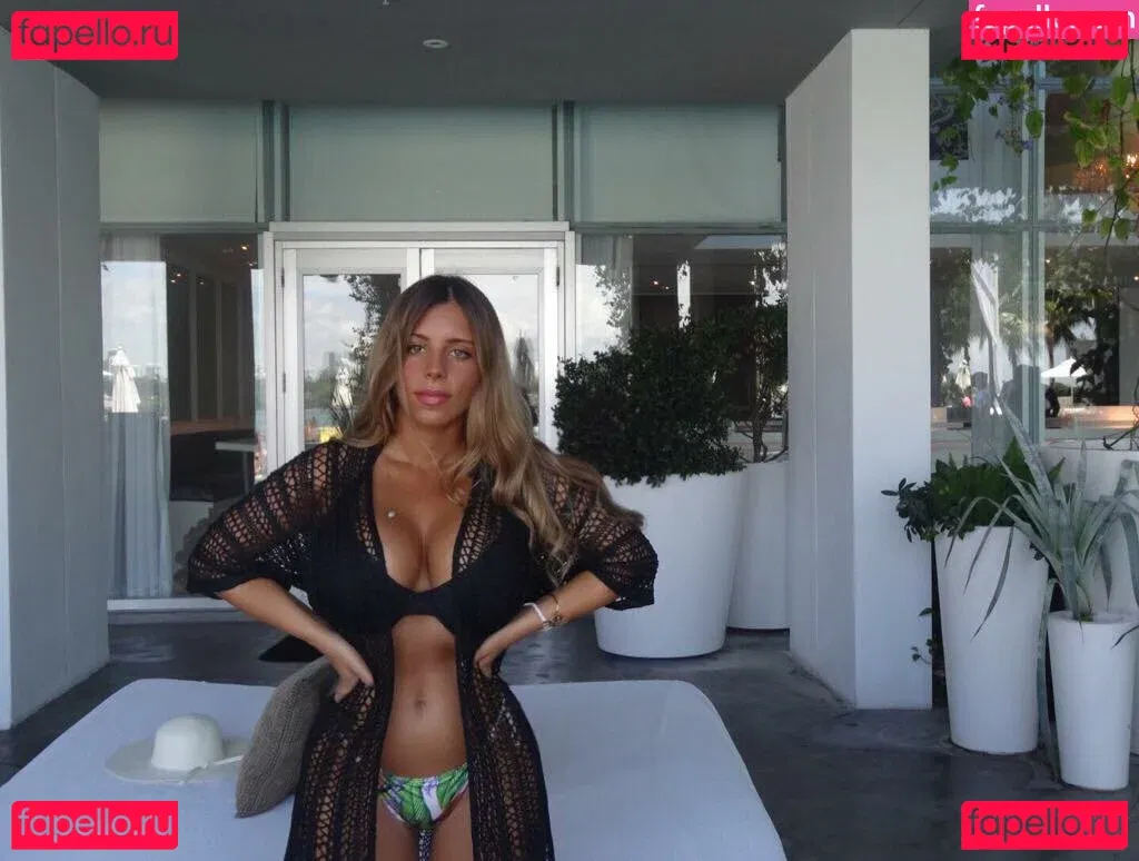 Tami Bar Onlyfans Photo Gallery 