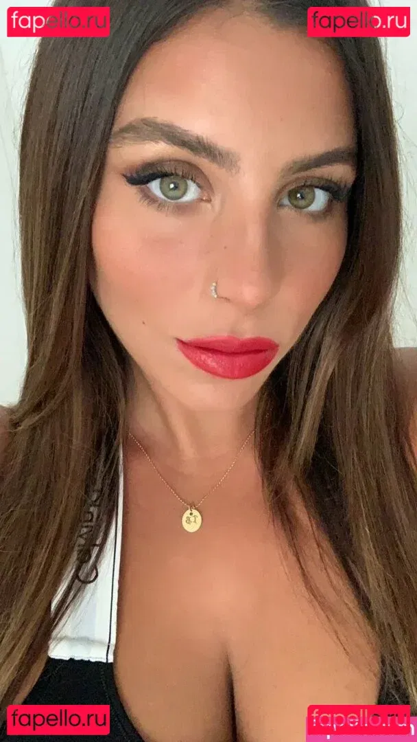 Tami Bar Onlyfans Photo Gallery 