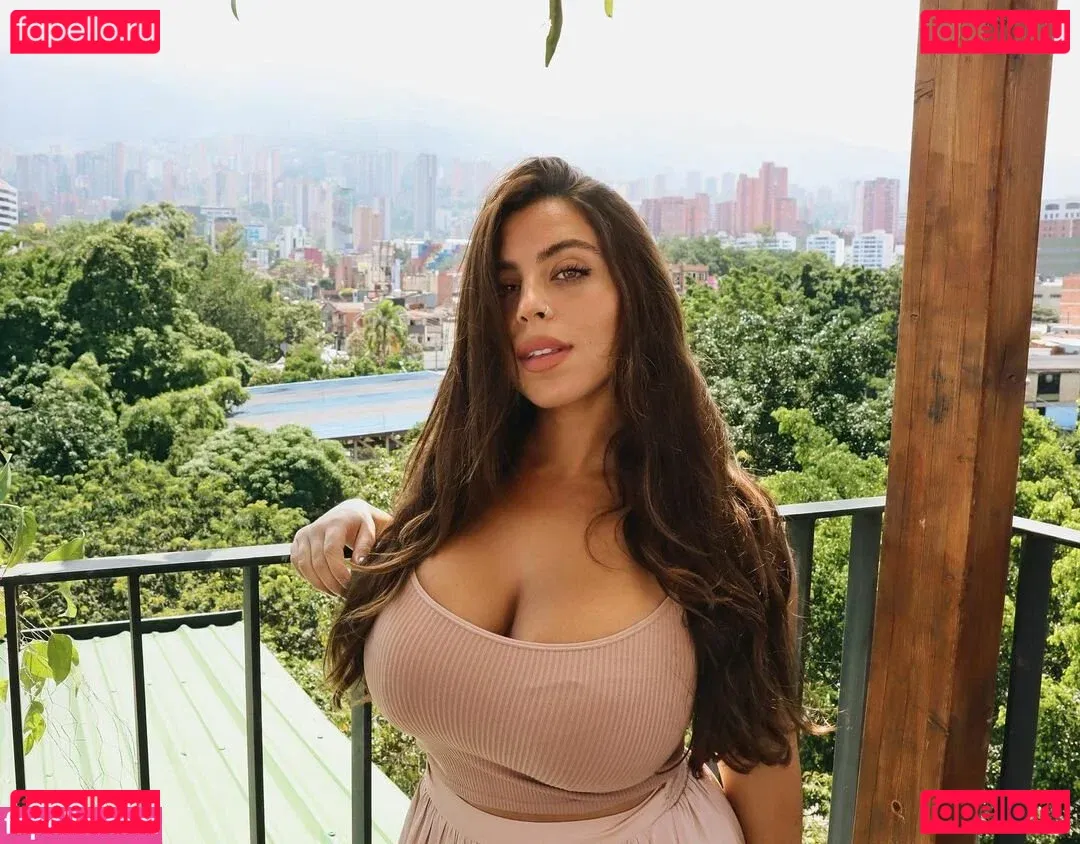 Tami Bar Onlyfans Photo Gallery 