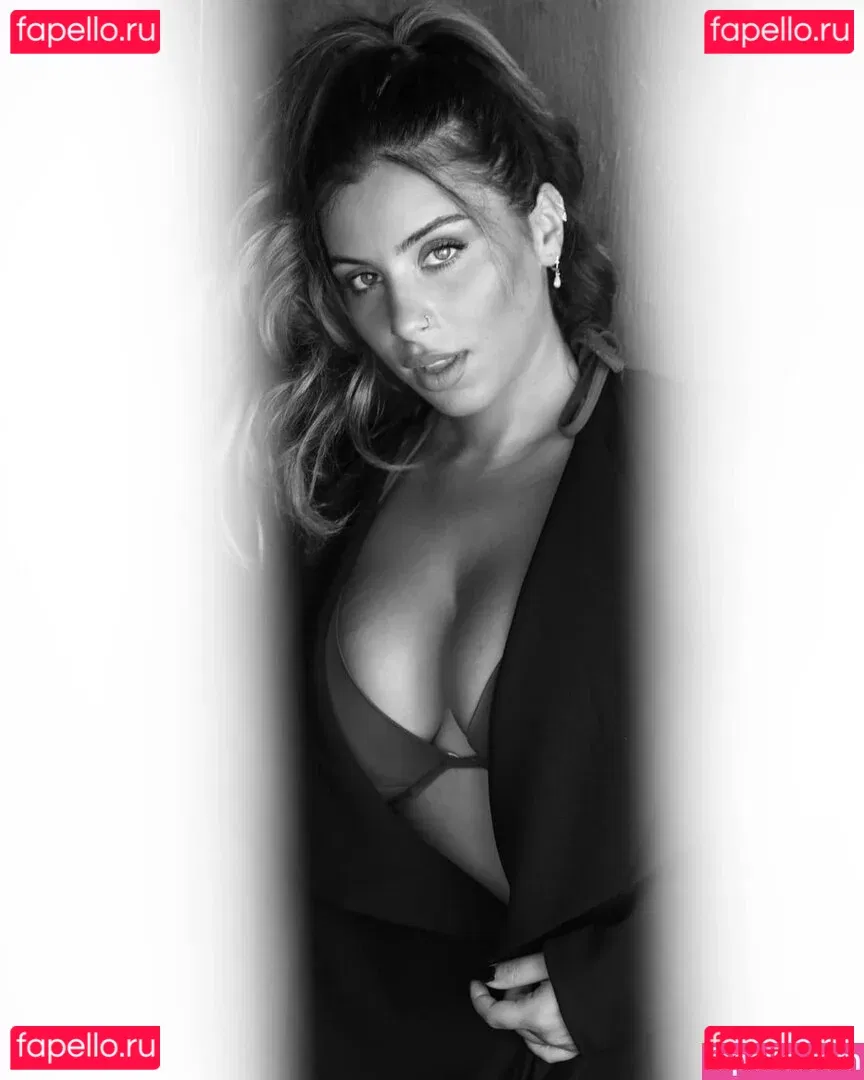 Tami Bar Onlyfans Photo Gallery 