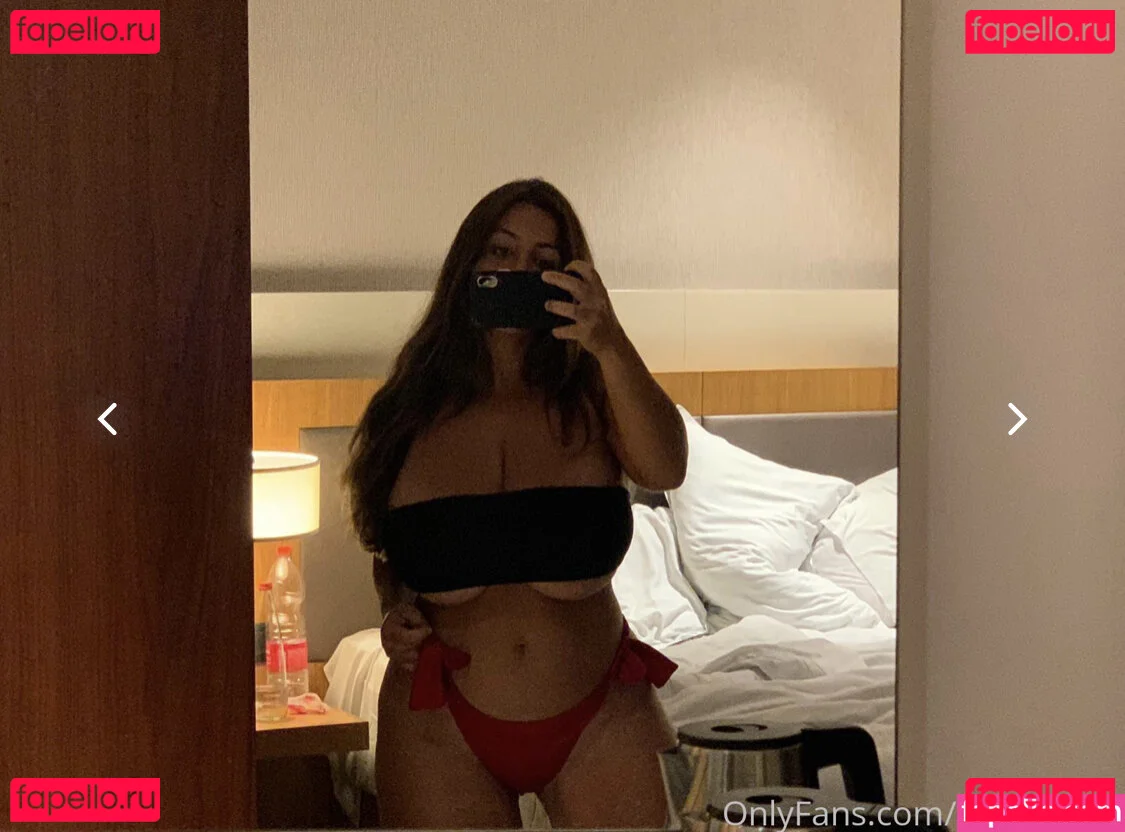 Tami Bar Onlyfans Photo Gallery 