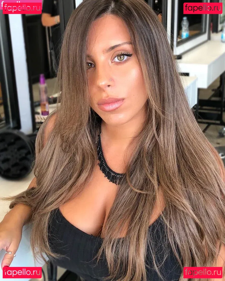 Tami Bar Onlyfans Photo Gallery 