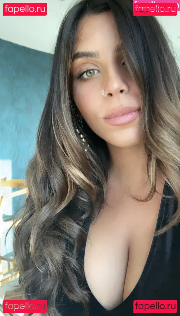 Tami Bar Onlyfans Photo Gallery 