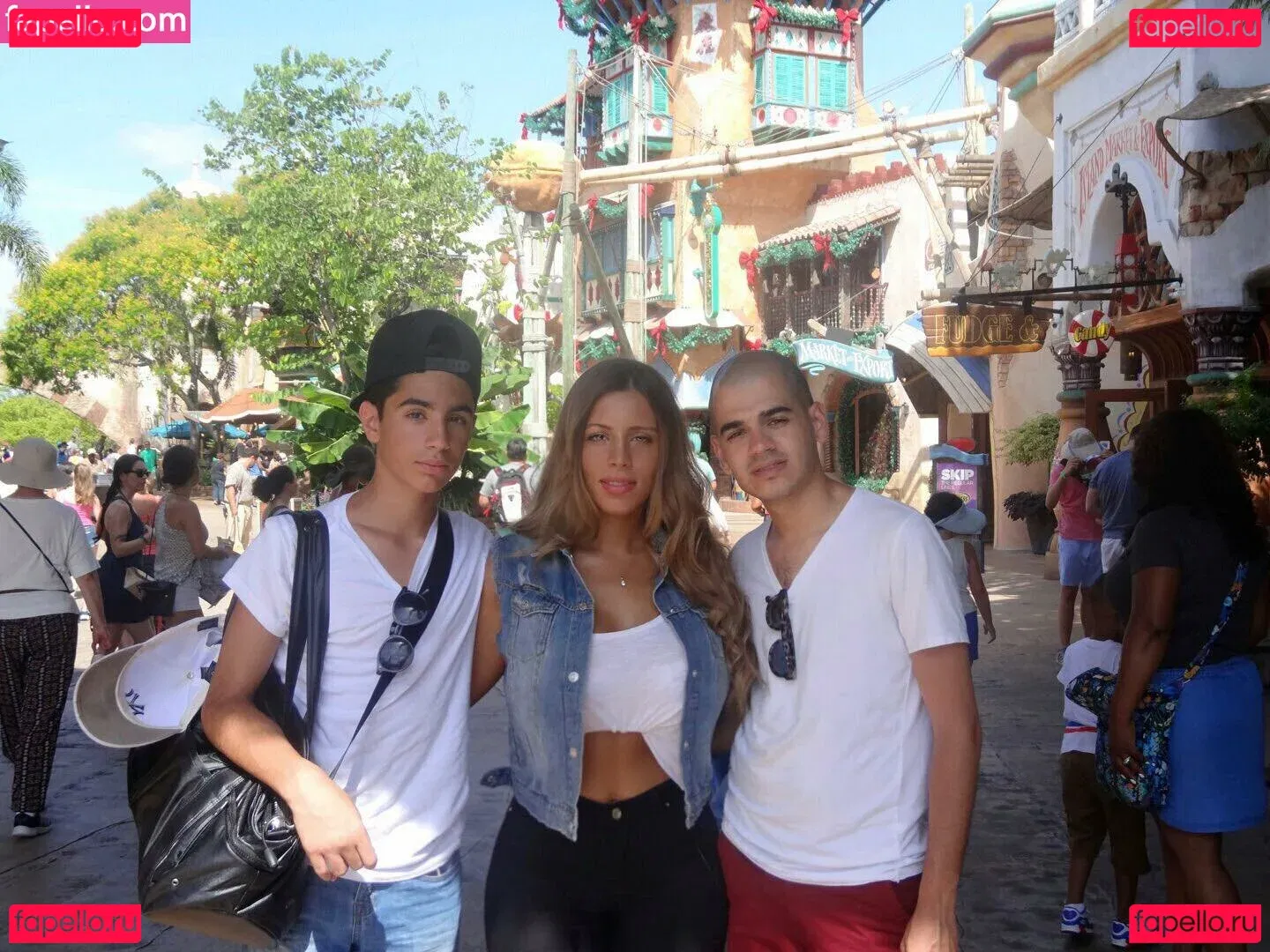 Tami Bar Onlyfans Photo Gallery 