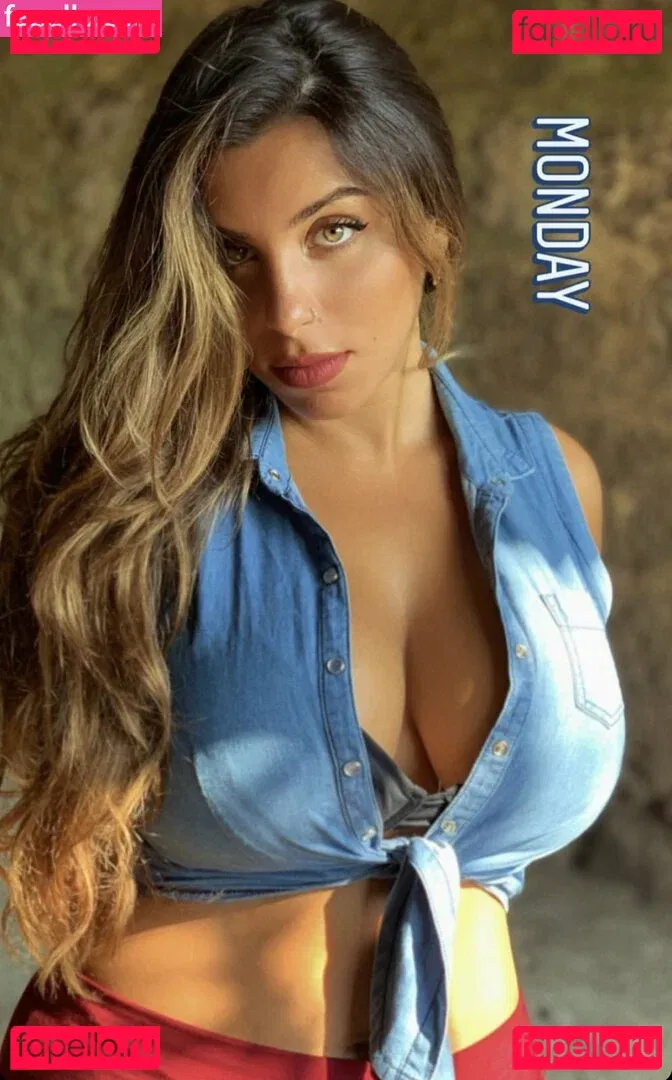 Tami Bar Onlyfans Photo Gallery 