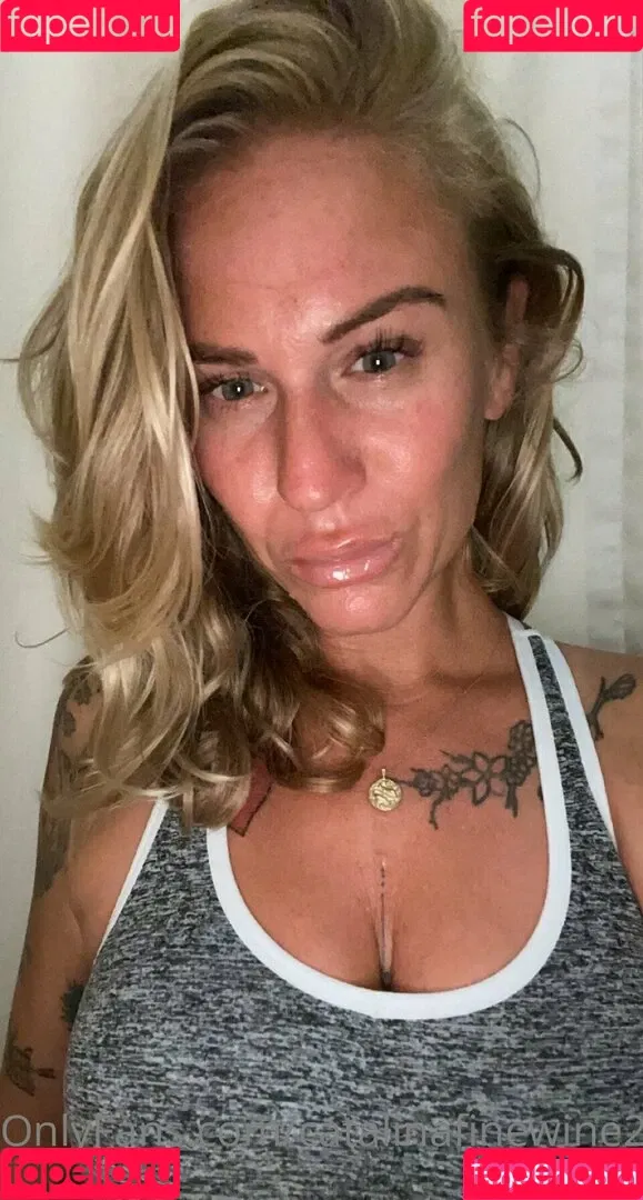 catalinafinewine2023 Onlyfans Photo Gallery 